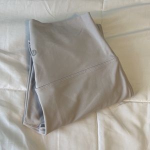 28” Chrome lululemon align pants size 6